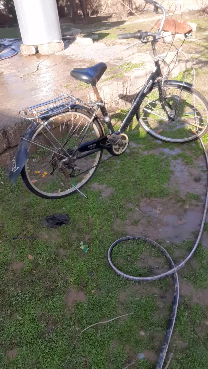 بايسكل جديد و مستعمل شي قليل السعر٣٥


**إذا كنت صاحب هذا الإعلان وتريد حذفه لأي سبب، رجاءا أرسل رسالة إلى الدعم الفني**