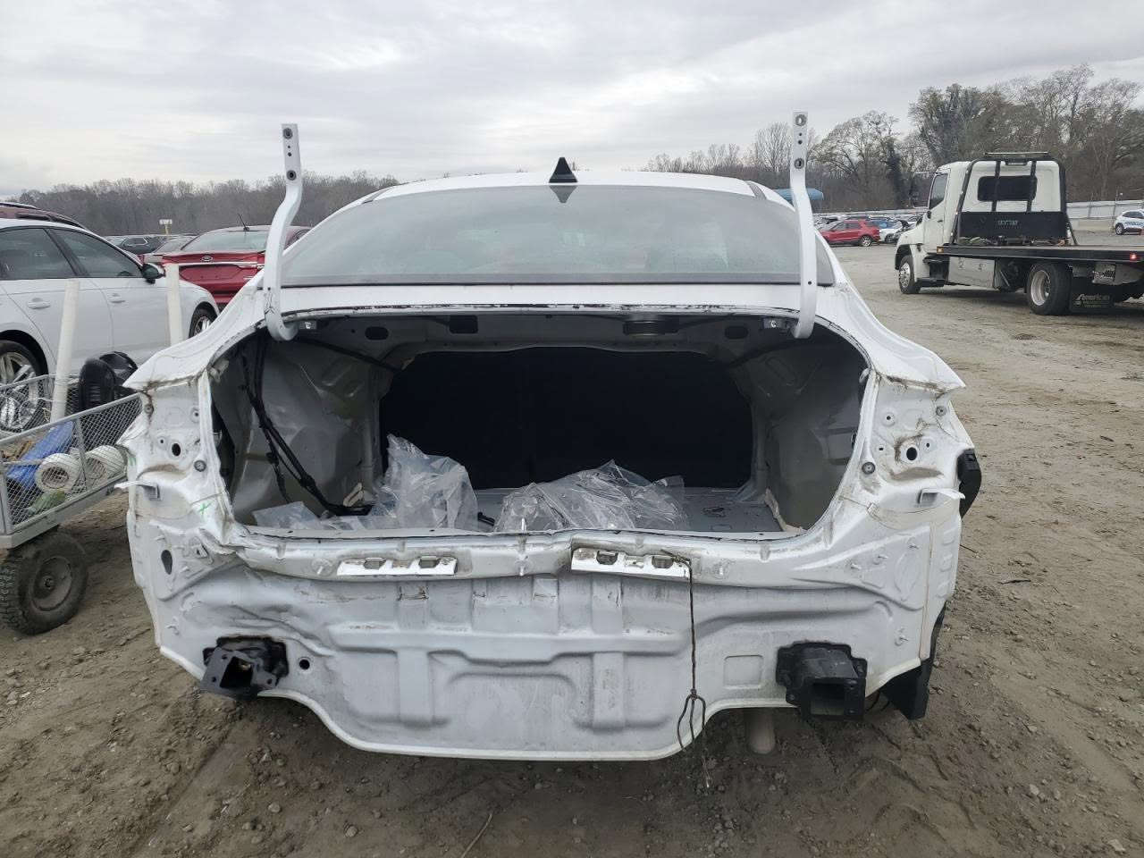 للبيع موديل 22 رقم اربيل بسمي وارد امريكي حادثه موضح بل منشور مكانه بغداد الدوره.  السعر155وبيه مجال      ***********
