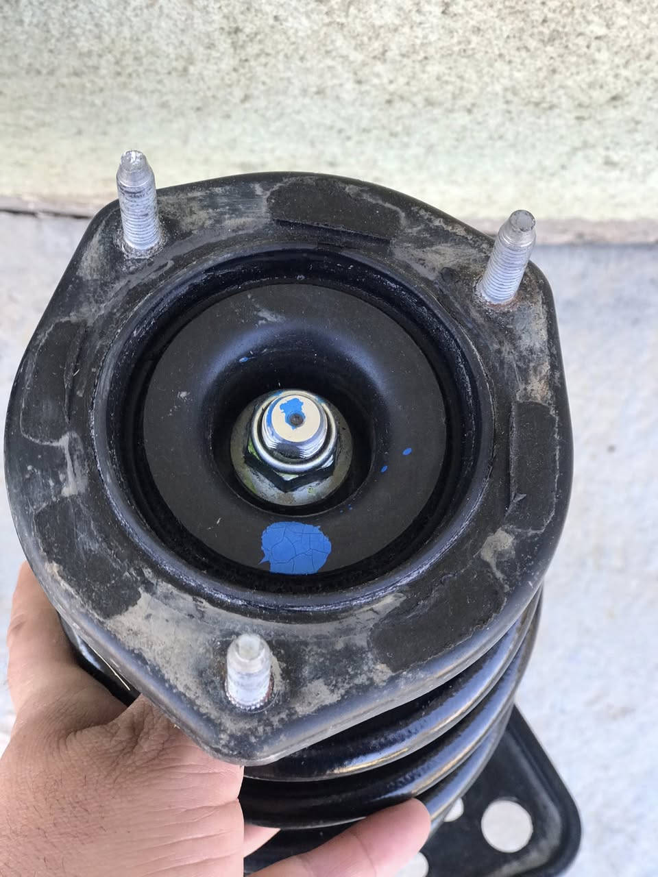 السلام عليكم دبلات افلون 13 بلادي  لحد 18 خلفي سبايدي جنطه السعر الكل 150 // ***********
