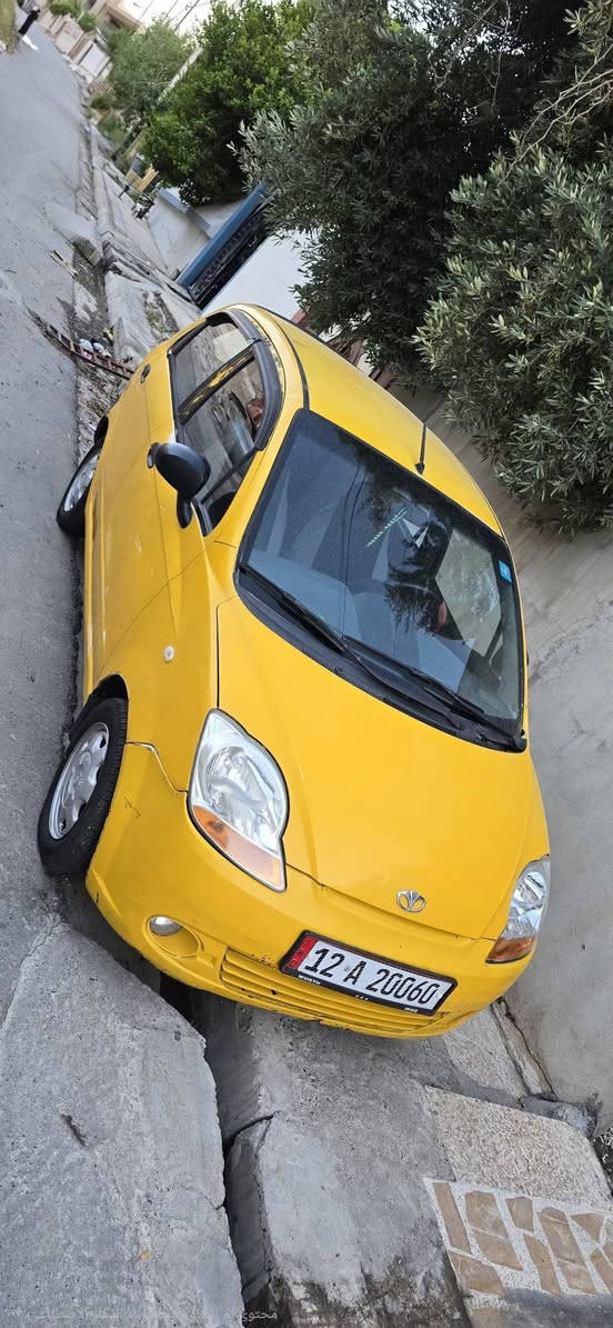 سبارك 2009
سنوية جديدة باسمي رقم مسطرة الجديد 
كير اوتو بلادي(غير محور)
محرك مال كصة 3 سلندر المرغوب
 طخمها نظيف
 جامات امامية كهربائية.. سيارة بدون حادث كهربائياتها كلها شغالة سيارة جاهزة للشغل ما تصرف عليها
 السعر 47 
للتواصل 
*********** موصل, نينوى
