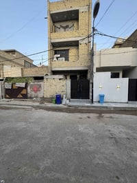 البيت بناء سنه 2026 يعني زيرو منضومه غاز كهرباء كل طابق مفصول وحده  من...