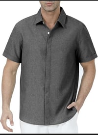 قميص • مقاس ٢XL • مستعمل مرة