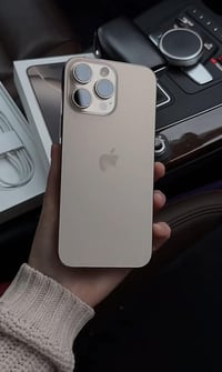 آيفون ١٦ برو ماكس • بطارية ١٠٠% • كامل الملحقات