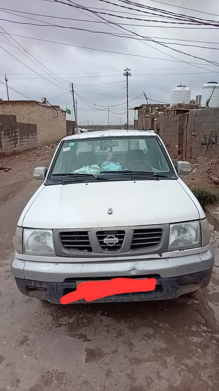 السلام عليكم بيكم نيسان مديل 2005 رقم بغداد نكليزي نسويه الى 2031 كير ومكينه شرط كهربائية طخم تاير جديد السعر 80 وبيه مجال العنوان النهروان  ***********
