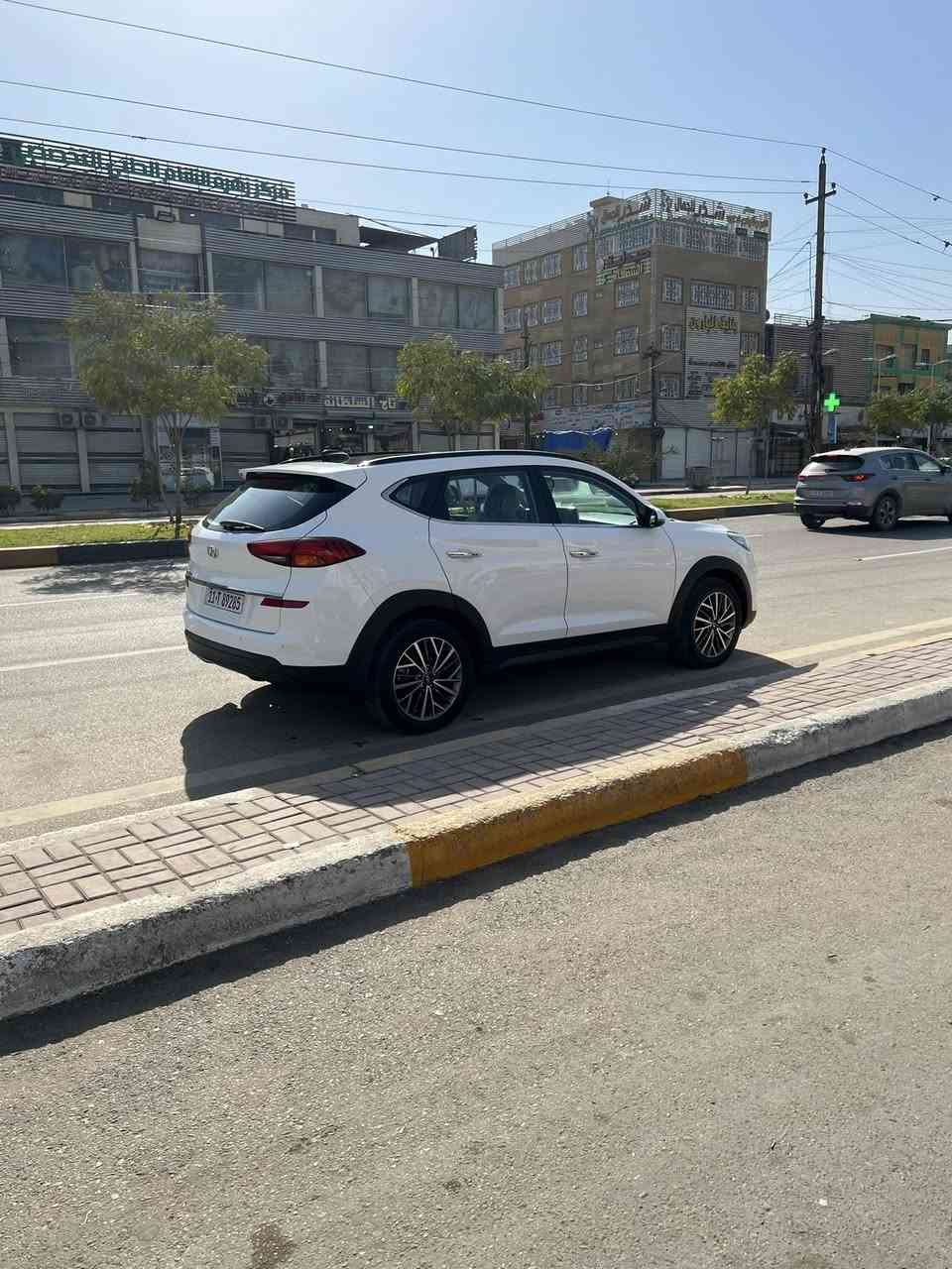 توسان 2019 
كاصد خليجي فول مواصفات الكاصد 
باسمي رقم دولي بغداد سنوية 2030
حساسات 
لايت 5 عدسات
ليد امامي خلفي
لايت دوار ويه الستيرن
 بالمري ومري شفط
اشارات ترحيب باب ومري
كير 3 انضمه 
تخم تاير جديد
باتري جديد
كير ومكينة كفالة
داخل صاج
بصمه 2
شاشة بلادية 
سايد بريك برجل
كشنات جلد كهربائيه
تبريد قطعتين
ثلاجه بالجكمجة
بيها صبغ قليل مقدمه البنيد 
مكاني بغداد 
للاستفسار مراسلة الخاص
او الاتصال على الرقم ***********
