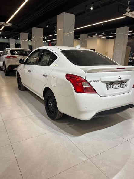 السلام عليكم 
للبيع فقط 
نيسان صني هندي اصلي ✅
2024 
رقم اربيل (رقم وهزه وسنويه كلشي جديد) 
ماشيه ٨٣ 
شاشه كبيره 
كاميرا 
حساس 
سبايدر 
لايت عالي وناصي وبلوجكتر كله زينون اصلي 
مكفوله كفاله عامه عدا بارد اباب الصدر 
السياره نظيفه وجاهزه من كل النواحي 
مكانها بغداد  حي القادسيه او السيديه 
السعر ١٢٨ وبي مجال بسيط 
***********
