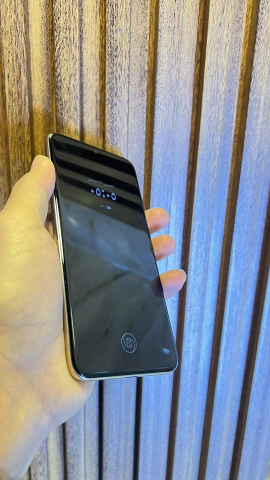 ريلمي 14 برو بلص
ذاكرة 512
رام 12+12
لون مميز
دبل سيم كارت
ملحقات شاحنه فقط
ببجي 90 فريم 
موصفاته معروفه الجهاز 
سعر :480 وبي مجال بسيط
الرقم:***********
