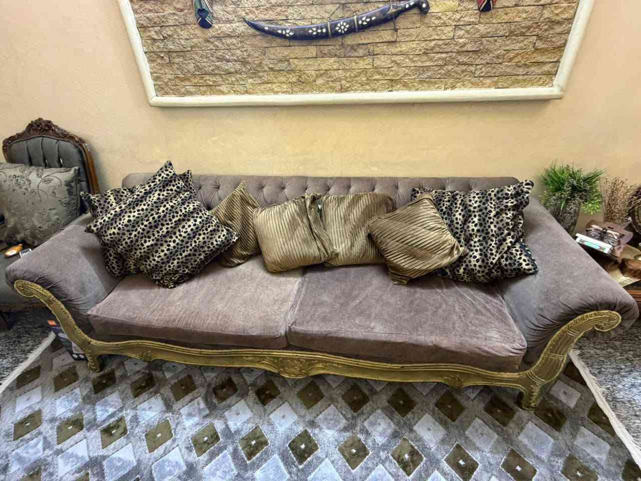 يا الله سلام عليكم تخم للبيع قبل كم يوم دوشمته اب 650 نضيف سعره ب350وبي مجال جك الجيه او كاونتر النوعيه الصليه الله حيل نضيف سعره 300وبي مكاني بغداد الزعفرانيةة ***********
