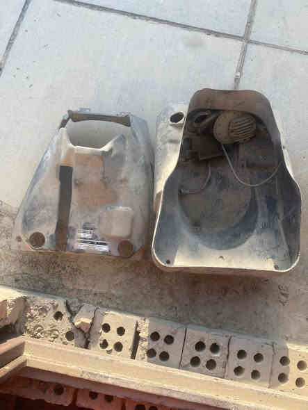 يالله السلام عليكم غراض ماجستا مكاين ثنين شغاله كفرات مال دراجتين اسود وزيتوني كاملات شواصي ثنين كلجات كابريترات ضفاير هنه دراجتين كاملات مفصخات مكاني بغداد الامين لتواصل*********** متواجد واتساب واتصال وشكرا.تجي تاخذهن من باب البيت
