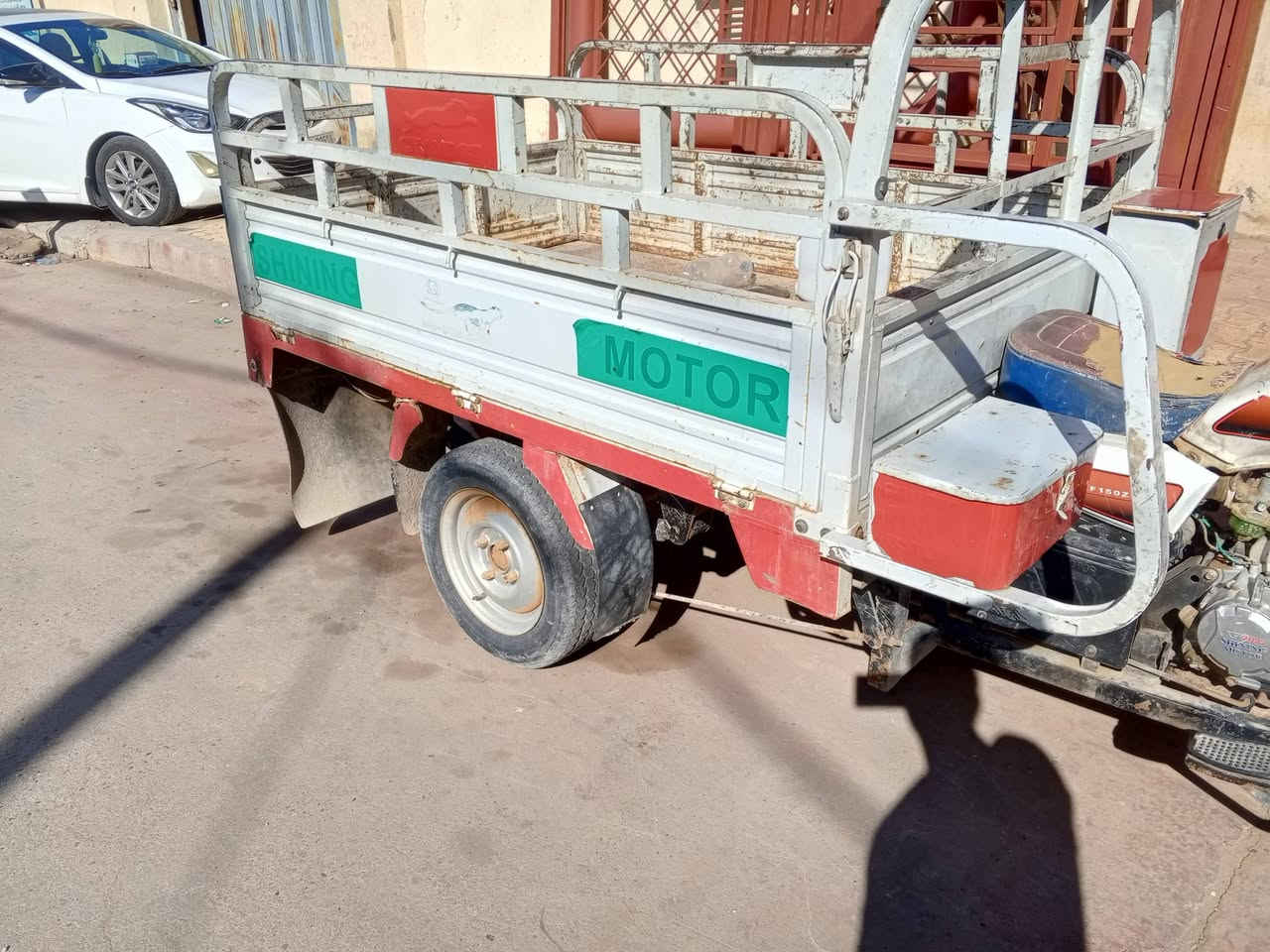 سلام عليكم شباب ستوته موديل 22 بيه سنويه  واهاي صوره كدامكم اني مكلف بل نشر سعرها 2200 رقم صاحب الدراجه ***********
