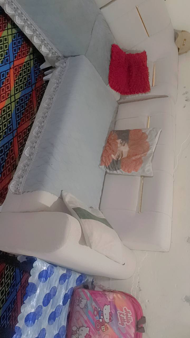 سلام عليكم ورحمه الله وبركاته 
ديوان جديد حيل مستخدم شهر فقط 
مكاني يوسفيه ناحيه الرشيد 
اخذته ب ٧٢٥
قيم وخذه وبيكم خير وتدللون 
موجود خاص


**إذا كنت صاحب هذا الإعلان وتريد حذفه لأي سبب، رجاءا أرسل رسالة إلى الدعم الفني**