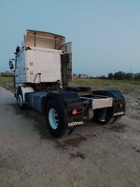 سكانيا للبيع 143سياره جاهزه للشغل تخم تاير كير اربعه في اربعه مكينه 14...