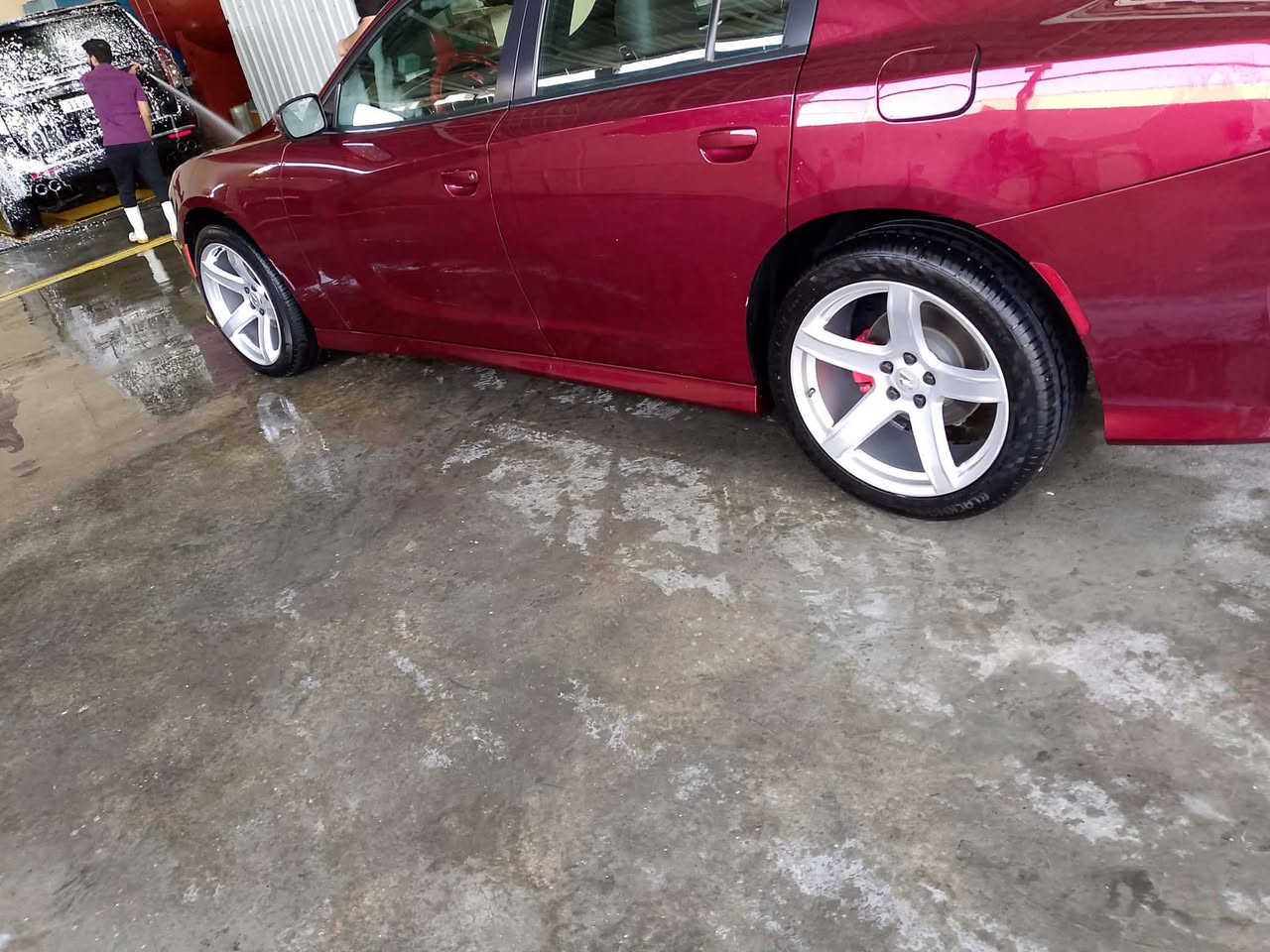 السلام عليكم 
موديل 20 رقم بغداد بيها قطعتين صبغ +صبغ الدعاميات ماشيه 130 محرك 3600 صور الحادث مرفقه السعر 210 
الاستفسار الاتصال بالرقم
***********
