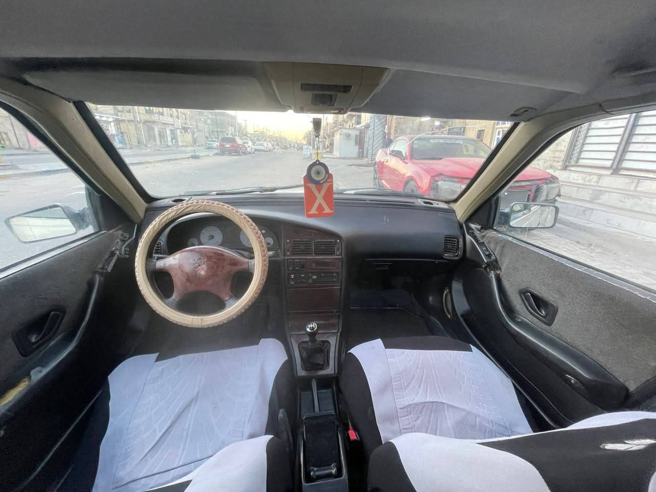 سلام عليكم سياره بيجو بارص مديل ٢٠١٤ سياره كفاله من ضربه وتبديل كير مكينه تبريد خير من الله حداديه نص عمر سياره مصفره غرامات مكان سياره بصره حي الحسين سعر سياره ٣٠ وبيه مجال رقم الهاتف *********** بدرا, واسط
