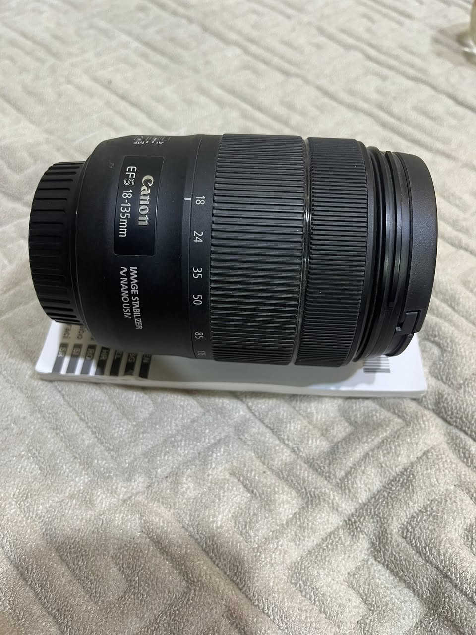 السلام عليكم ورحمة الله وبركاته 
كأمره كانون 90D حتى كارتونتها موجوده 

للبيع 

الرقم : ***********
