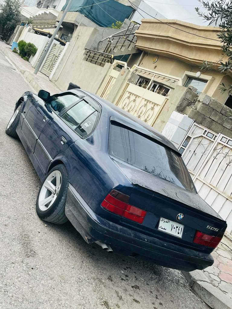 bwm مودیل 1992 مەکینەی 250 کەپسی گیر عادی  گیرو مەکینەوتەقەوڕەقەو کامل کارەبیو دەعمو لیدراو بەشەرتی سەد فیتەر دیناری مسرەفی تیانی  سەنەویبو ونبو  کافەلەتی مەدەنیەکەم بۆ هەتاهەتایە سعری19 گڵا قوفڵی ژم ***********      *********** شوین دەربەنیخان دار بنديهكان, السليمانية
