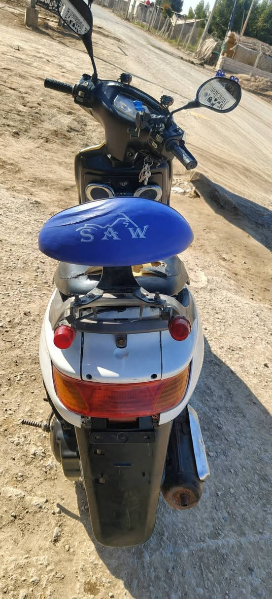 السلام عليكم فراشة للبيع كلشي شغال بيهه لايت بك لايت هورن سلف نكره هندر نكره محرك ناعم ينقر تنقر السعر 300 وبيهه مجال حك الجيه مكان سومر


**إذا كنت صاحب هذا الإعلان وتريد حذفه لأي سبب، رجاءا أرسل رسالة إلى الدعم الفني**