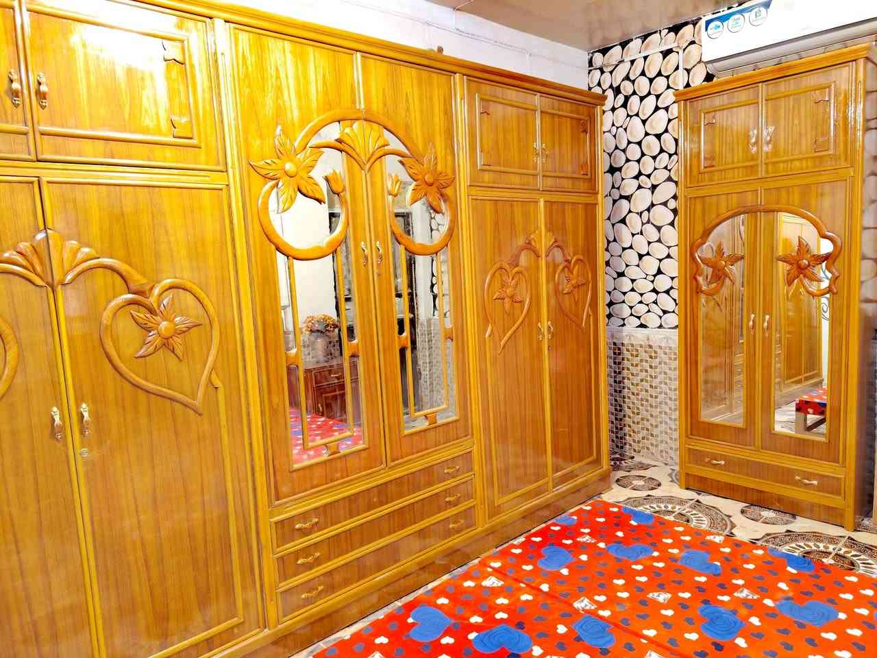 اللهم صل على محمد وآل محمد... غرفة اخشاب صاج تسكام درجه أولى داخل وخارج صاج ثقيل خمسه ملم موديل راقي ام السته طابقين صاج عراقي مستخدم اخت الجديدة جربايه دوشمه نضام تركي ضخامه وتسكام ثقيل زاويه كنتوريه ملحق بارتفاع الكنتور دوشمه وترتيب ضهر جرجوبه براغي ملحقات كامله مع شازلون أيضا تسكام للبيع الديوانيه اتصال ***********
