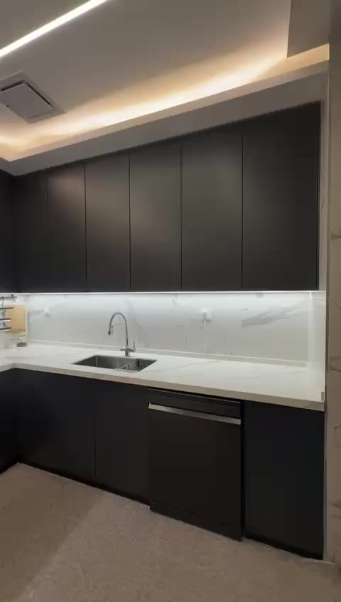 الحمدلله 🌾
احد مواقع التي تم تنفيذها مجمع البدور السكني 

الأحمدي للمطابخ ✅ 
***********
