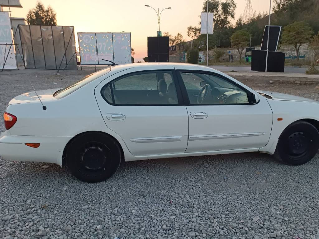 ماکزیما مۆدێل ٢٠٠٢ حەجم مەکینە ٣٠٠٠ گێڕ عادیە و ٤ تایە  و ویلی لۆکی لەژێرە سەنەوی و هەزەی نوێیە گێڕو مەکینە سەرفوو بوخار بەشەرتە .
ژم/***********
نرخ/ 55 گەڵاو معامەلە رانية, السليمانية
