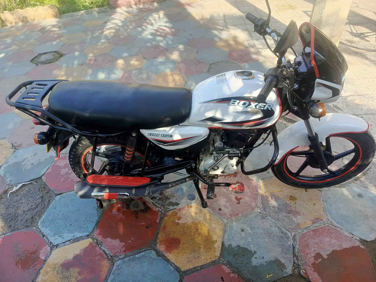 سلام عليكم بوكسر موديل 20 مرقم كامل رقم ديالى دراجه شوفت عينك مكفوله محرك كهربائيات  كلهة شغاله مكان ديالى بعقوبة ستفسار عل رقم ***********
