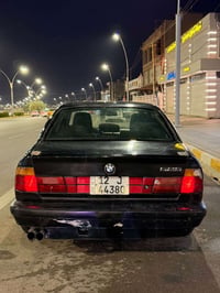 بي ام ٥٢٥ • موديل ١٩٩٣ • مكينة كبس