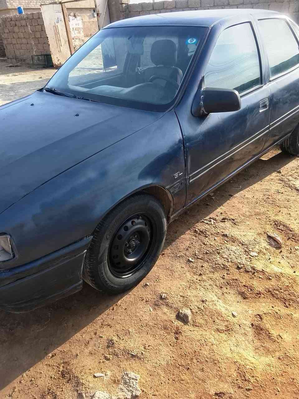 السلام عليكم فكتره موديل 91حجم 16رغم نينوى انكليزي بيها كاربون مكينه كير شرط طخم جديد كهربائيات كلها شغاله هندبريك شقغال مالت رزق اغتصادي بل بانزين بيها البدنه الكدام ام بدله انطيك شواصي وبجم شرط لاكص ولا ضرر سياره حيل لينه بل مشي السعر 35بيها مجال اشويه حك الجيه رغم الهاتف ***********
