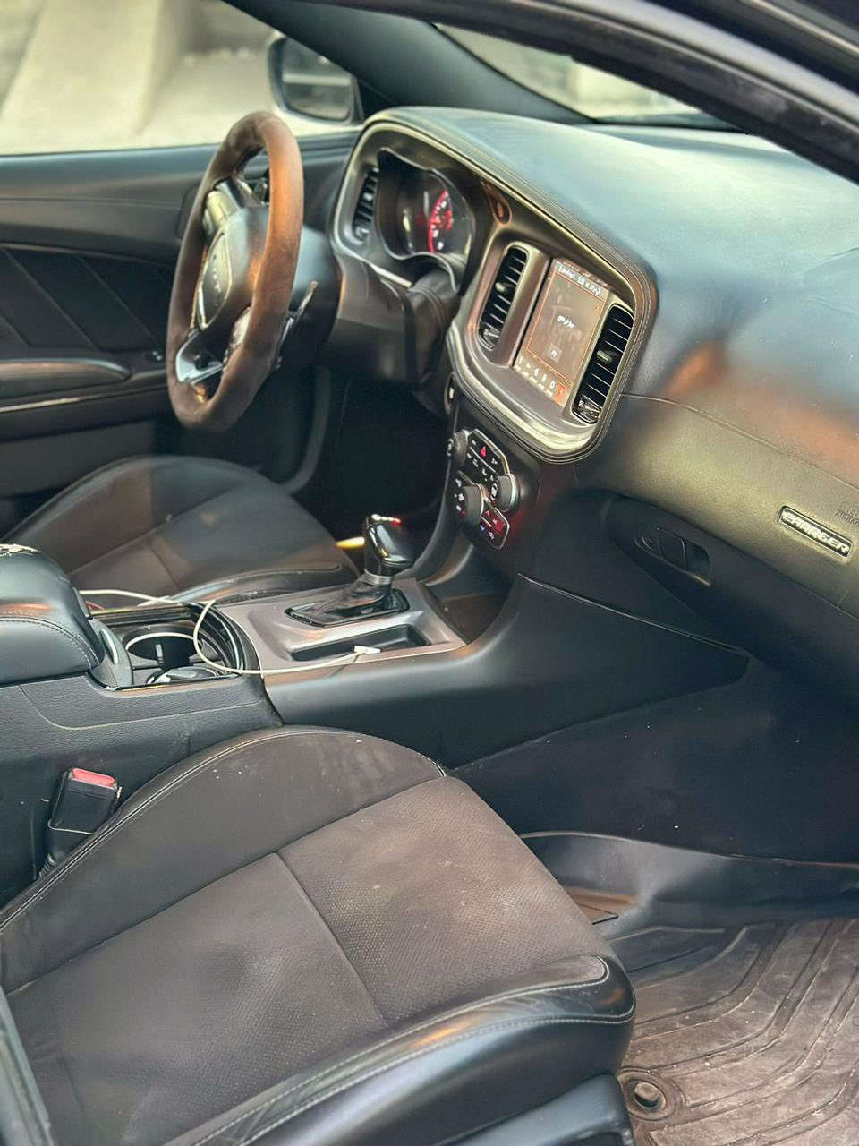 السلام عليكم
جارجر ٢٠٢٢ جيتي بلاص واحد على واحد شنو ببالك بيها سياره اصل ٢٢ ((فورويل السياره ))
رقم بصره شرط تحويل 
سياره حلوه وجاهزه حادثها موضح بلصور بيها ٤ قطع سونار هم موجود على الخاص سعرها ١٨٨ وبيها مجال للشراي وماكو ٢٢ بهلسعر مستعجل علبيع
مكاني بصره
***********
