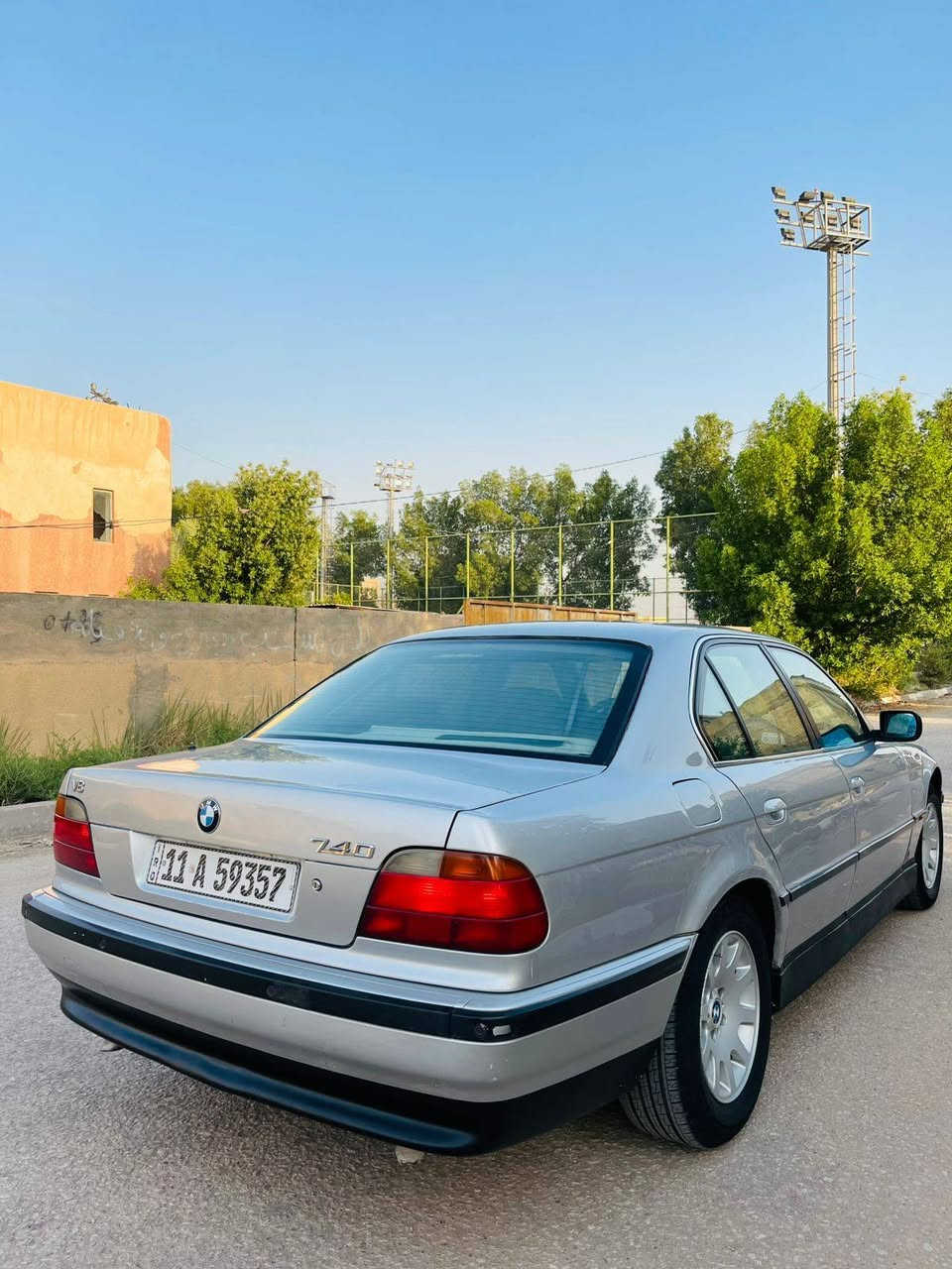 سلام عليكم شباب
كاسح للبيع حجم 740 أصل سياره مثل مشوف 

دبل جام تحكم ستيرن ارباكات حساسات كشنات كهرباء 

مصبوغه عام موديل 95 محدثه 2000 كلهه 

سياره خير من الله بس شويه صار عندي ضرف ورد ابيع وبل خير الصير من نصيبه سياره بيهه ضربه بجاملغ اليسره ومصلح مكاني بغداد الشراي يتصل ***********

السعر 67 وبي مجال بصيط 

رقم بغداد تحويل مباشر
