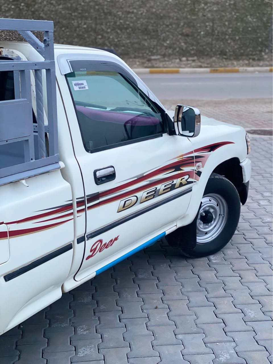 پيكةب دير جوار قولاب مؤديل 2007 مةكينة بةخ ناو سؤر جام كارةباي جوار تاية و ويلي تازةية سةيارةكة جاهيزة مالي كةسابتة يةك دينار مةسروفي نية جةمجةي پي وةية 2 وةرةقة خةرامةي لةسةرة دواي محملة دةگةرينمةوة لة هةوليرم رةقةم تةلةفؤني خاوةني ***********   سحري 46 كةمي محملة أربيل, العراق
