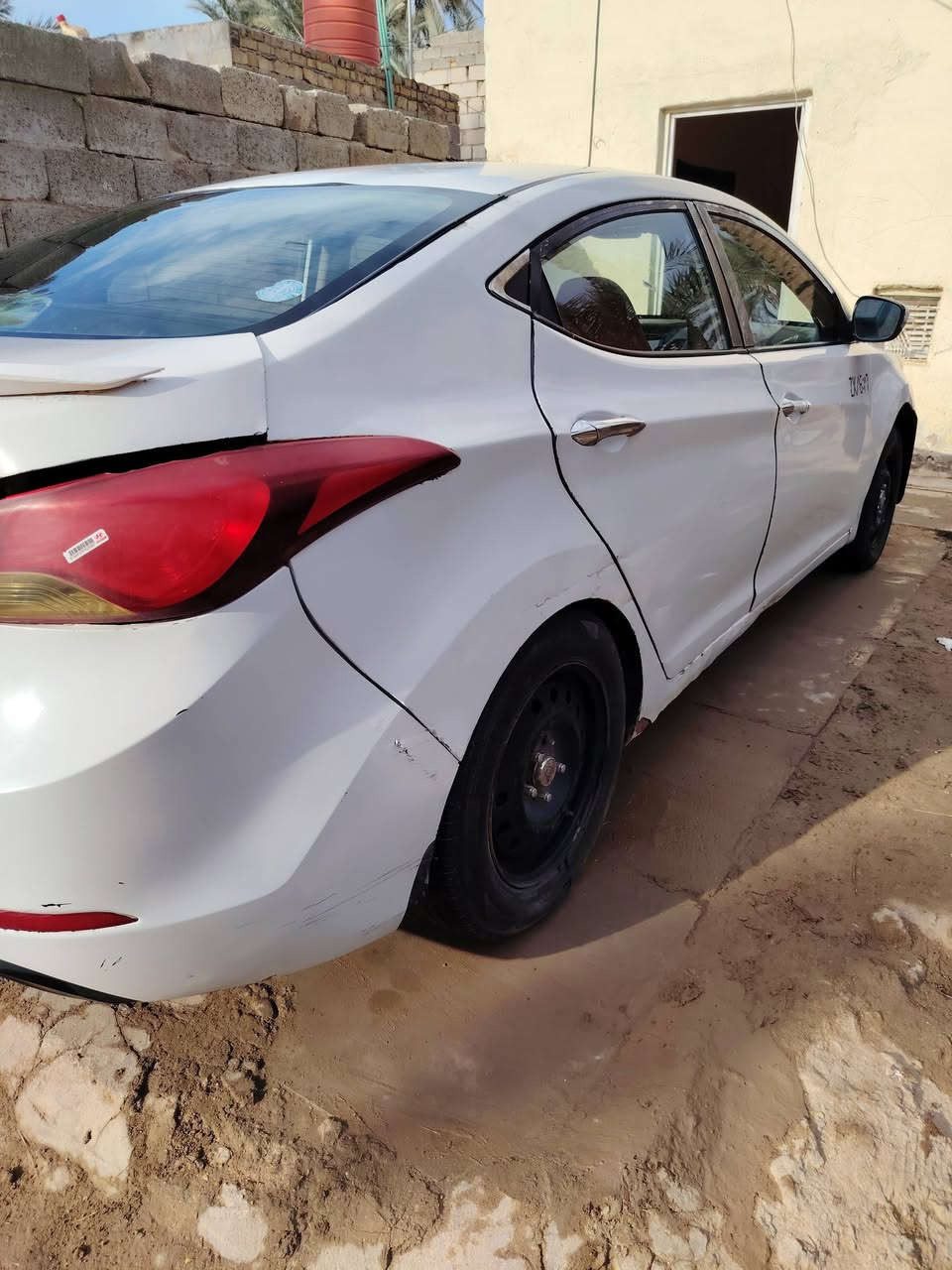 السلام عليكم.. للبيع النترا خليجي موديل ١٥ ََمكينة ١٦٠٠ رقم ذي قار سنوية ل ٢٧ جاهزة حدادية وكير ومكينة السيارة بيه تجية وبيه معجون بالقمارة اكفلهة تحويل وكص الباقي شوف العين مكان السيارة ديوانية السعر ٧٥$ الشراي يتصل *********** ابو عباس
