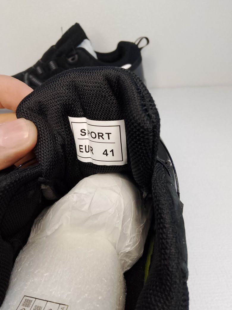 قطعه وحده فقط
قياس 41 EUR
20الف مع التوصيل


**إذا كنت صاحب هذا الإعلان وتريد حذفه لأي سبب، رجاءا أرسل رسالة إلى الدعم الفني**