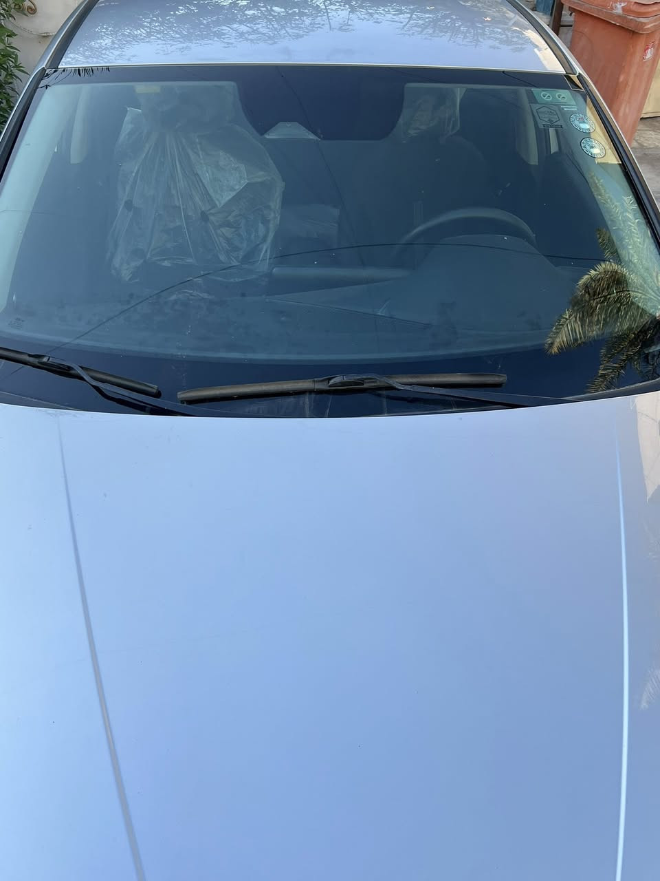 السلام عليكم سيارة النترا 2021 لون رصاصي رقم شمالي بسمي السيارة حادثها جاملغ صور الحادث ويا المنشور السيارة ماشية 90km وقابل لزيادة علمن بيها بس التبريد عطلن  والصدر مال سيارة جديد والسيارة معروضة 147 وبيها مجال حك الجية متواجد بشارع فلسطين ليحب يسال او يستفسر يتصل ***********
