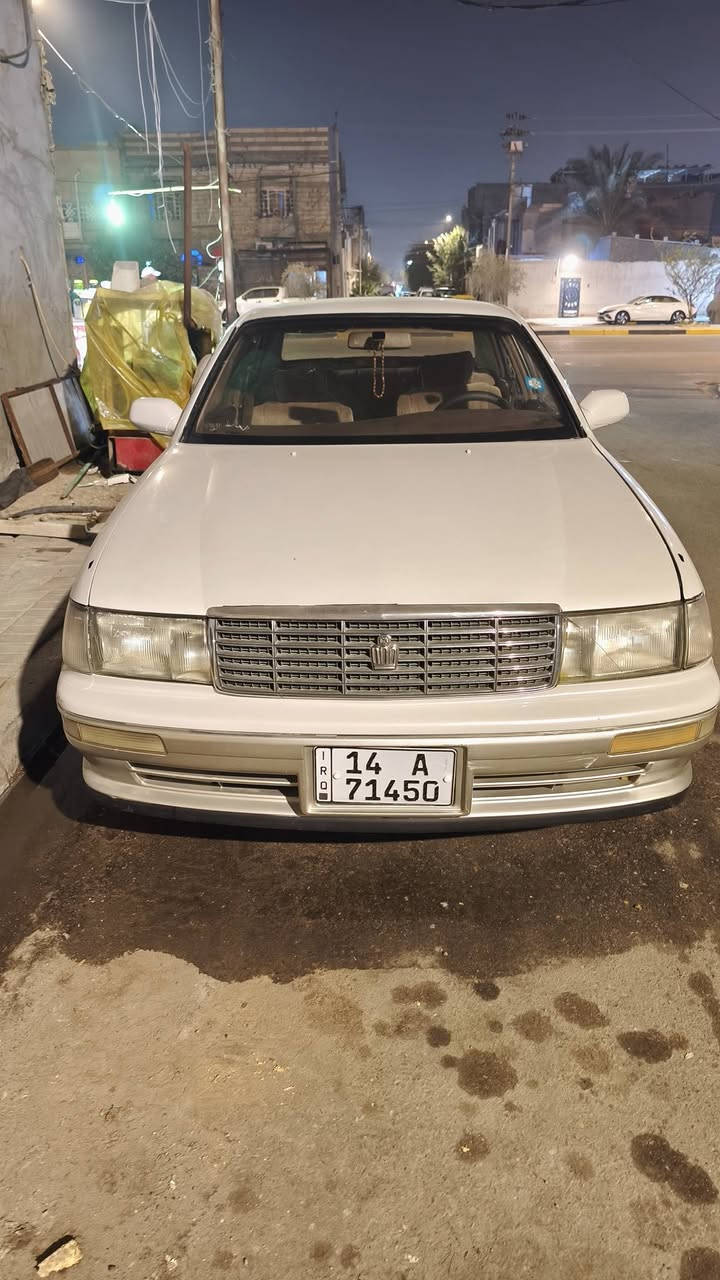 سياره بطه فصل كفاله من نقل جثه والكصه
سعر 60 بي مجال قليل 
تواصل ***********
