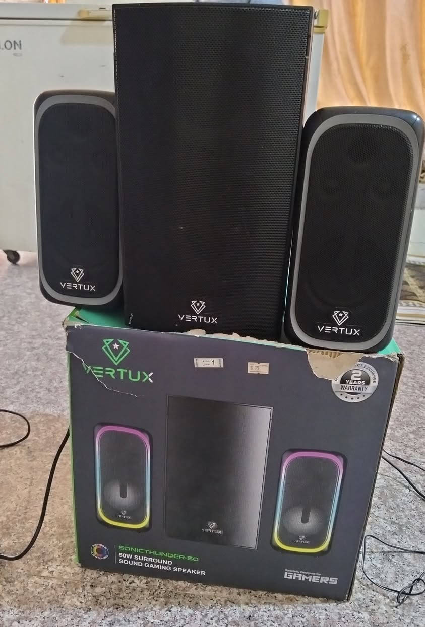 السلام عليكم حاسبه كامله لبيع وسماعات هم لبيع


**إذا كنت صاحب هذا الإعلان وتريد حذفه لأي سبب، رجاءا أرسل رسالة إلى الدعم الفني**