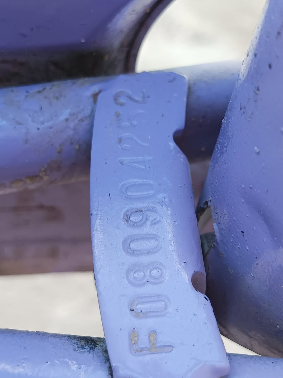 باسكل الون بنفسجي
موديل 2020 ياباني مختم 
حجم 26
السعر 85 بي مجال
رقمي واتساب ***********
