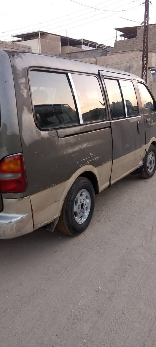 سلام عليكم بريجو 2001 رقم نكليزي بصر بسمي سنويه ال 30 مكينه وكير وبم وكسن مكفولات  تخم تير مشط جديد رديتر جديدة بتري جديد عينه و صينيه جديد اشير جدد سيارة جاهزه شواصي 3 معمرات شقل مضبوط السعر 50 او مراوس ب شبوط حسب التفاق مكان بصر 
***********
