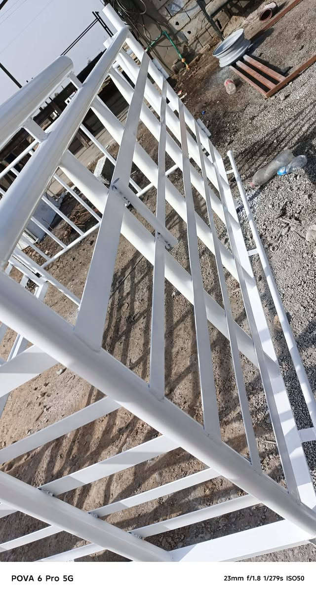 صباغ حديد ابوب شبابيك محجرات تنضيف شبابيك بوب
بسعار مناسبا
الهاتف ***********📞
