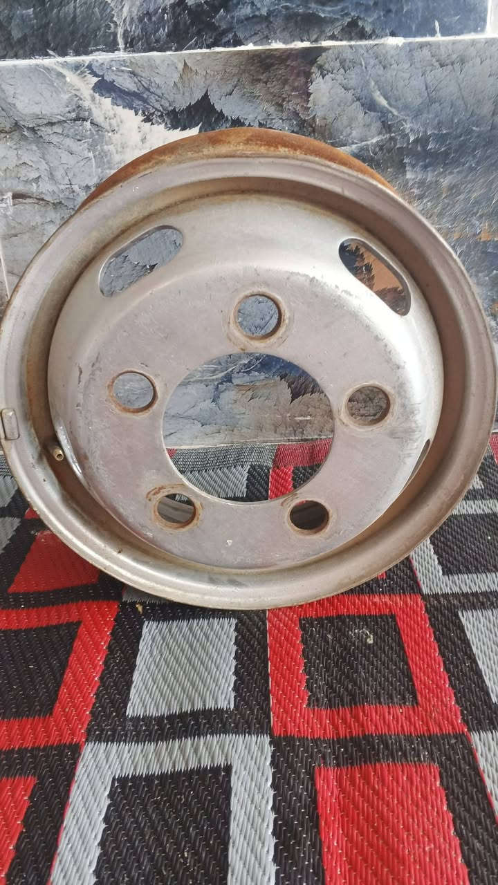 سلام عليكم من رخصه مدير الجروب والاعضاءغراض كيا حمل للبيع اللي يريد مناسبات عقل كيا مسكر  مرايه بنجو وستابسطن وويل ا اما مي مالت  فحل لايت امامي لانت تك امامي للاستفسار هذا رقمي ***********
