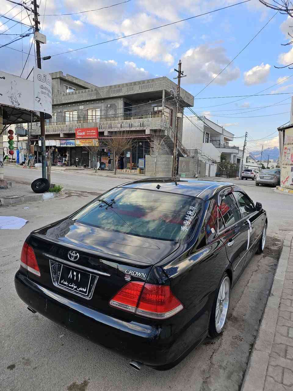 سڵاوتان لێبێ شاهانە ساخ لۆک لۆک  ١٨٠بچوک بە بچوک کەمبەنزین خۆر سەیارەکە ساخە نەموسە نەبڕاوە زۆر بێ مەسرەفە بەشەرتی گێڕو مەکینەو کارەبایو دەعمو لێدران بەشەرت سەقفی زۆر جوانە ٢ دوگمەیە سەیارەکە تایەو ویل سپۆڕتم بۆ بەستوە لۆک لۆک سپۆڕت کراوە کاملی بیانوو بڕە زۆر بێ کێشەیە
سعری٦٨ گەڵاو معمەلەیە  برایانە 
*********** 
مشتەریت تەلەفونکە ئەتخەمە سەرسەرم
