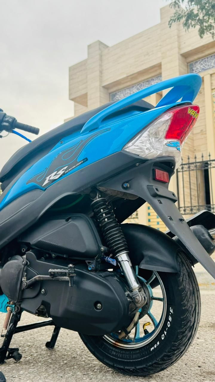 سلام عليكم 
ماكس عدلة 💙(للبيع) 
كت كامل جديد 👌🏻
كهربائيات شغالة 
مكينة مزودة 55 🔥
شيال رياضي 🌀
شوتة اربع ولفات 
ويل رياضي 
و بيها بعد هواي تزويد 
شلعة و معدل و صوت ✈️
دراجة كاملة و نصبته كلش حلوة 
المكان كربلاء 
السعر 600 و بيها مجال 
الاتصال و الاستفسار خاص


**إذا كنت صاحب هذا الإعلان وتريد حذفه لأي سبب، رجاءا أرسل رسالة إلى الدعم الفني**