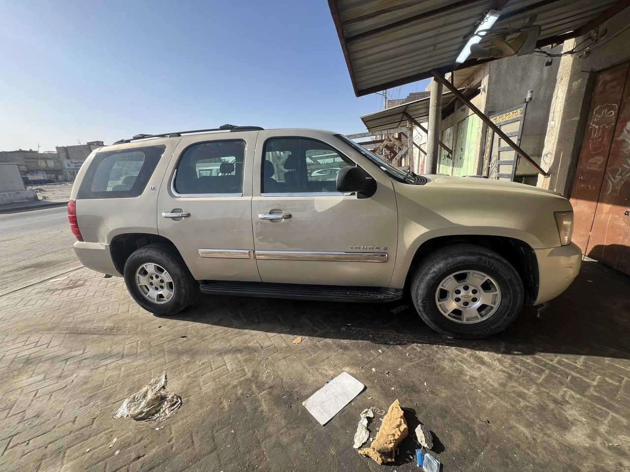 السلام عليكم من رخصة الادمنية سيارة شوفرليت تاهو موديل 2009  LT  اللون شمباني أو ذهبي وراد خليجي السيارة أدوات أدوات السيارة وكما موضح بالصور السيارة كفالة عامة لا كص ولا ضربة ماعدة بس الدعاميات السيارة تحتاج ترتيب فقط مكان السيارة محافظة البصرة أتعهد من السرقة والإنتربول سعر السيارة 90 ورقة وبيه مجال لا أتواجد على الفيس فقط واتساب أو اتصال على الشريحة ***********
