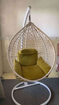 كرسي • أربيل • قابل تفاوض