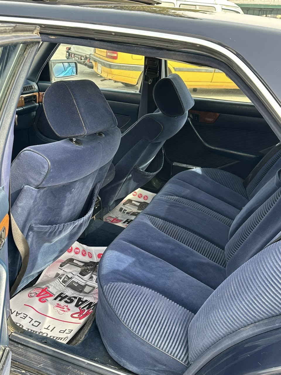 للبيع فقط
300 موديل 1990

فول مواصفات 

سياره جاهزه تبريد حداديه كله جديد

السعر 98 وبيهه مجال

مكاني كاظميه 

***********
