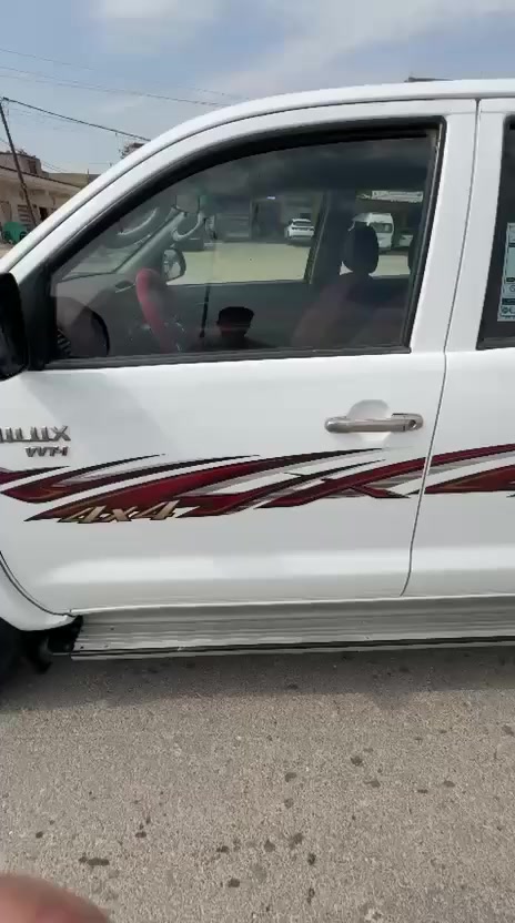 تيوتا هايلوكس موديل 2014
رقم بغداد انكليزي بسمي 
 فور ويل 
محرك كير مكفول 

سونار موجود اقرا سونار قبل لاتتصل 

السعر رقم 188 عنوان واسط

الاتصال ***********
