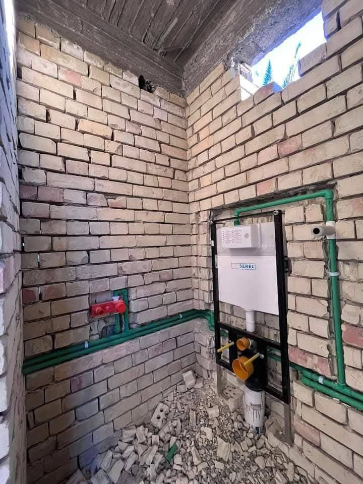 تأسيس صحيات ماء ومجاري 
***********
