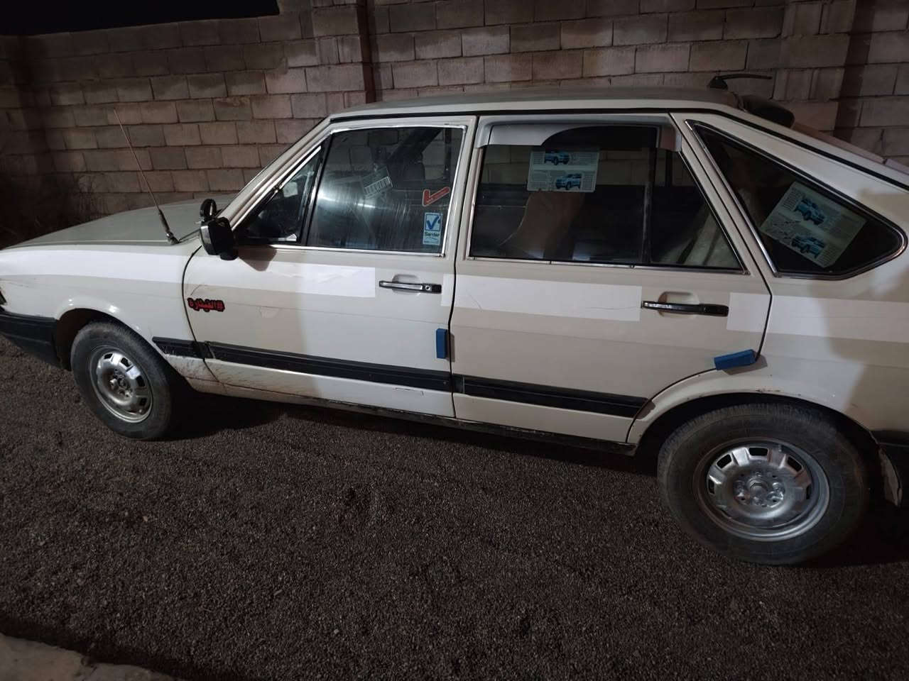 السلام عليكم...
مكلف بالنشر لحد يدخلي خاص 
للبيع برازيلي جيل الطيبين رقم التاميم صدامي شرط التحويل.السياره جاهزه شغل وامشي ع البصرة.
السعر 20 المكان العلم سمره 
***********
***********
