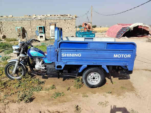 سلام عليكم ستوته للبيع موديل 2018 ستوته نضيفه كربلائيه خير من الله ماناقصه شي السعر 1800 وبينه بيهه مجال  المكان طريق كربلاء نجف للشراي للاستفسار هاذه رقمي ***********  ***********
