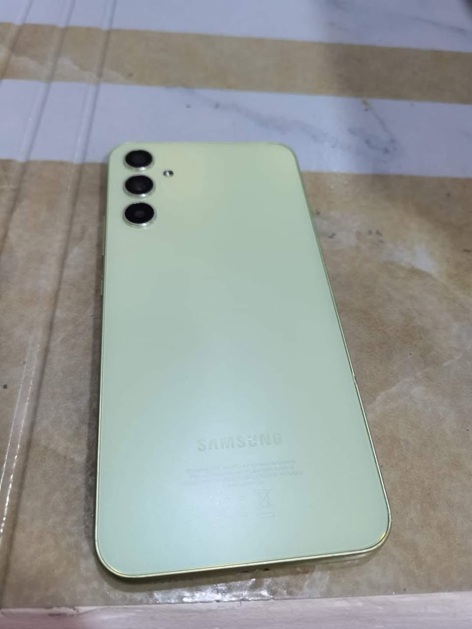 موبايل سامسونج a34 5G
معالج 1080 dimensity قوي في التصفح
كاميرات ممتازة جدا
شاشة فخمة سوبر اموليد وسلسة جدا 120 هرتز
للبيع مكفول *********** واتساب واتصال 
مكاني حي الجهاد
