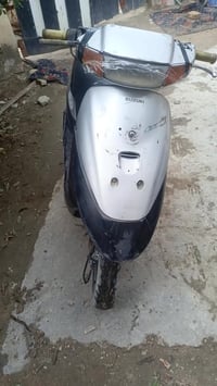 دراجه ساسوكي 60 ياباني يرادلهه بس كابريتره السعر 60 الف 07717422516 مك...